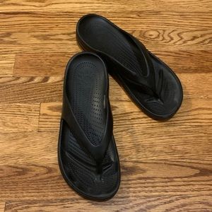 DAWGS Flip Flop Sandals, Black
